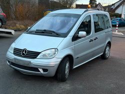 Grau Gebraucht 2002 Mercedes Vaneo Van / Kleinbus | 1.299 € (Superpreis)