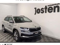 Grau (stahlgrau) Gebraucht 2024 Skoda Karoq Selection SUV | 31.490 € (Superpreis)