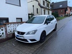 Weiß Gebraucht 2013 Seat Ibiza Kleinwagen | 3.000 € (Guter Preis)