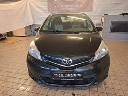 Schwarz Gebraucht 2013 Toyota Yaris Multidrive S Limousine | 8.900 € (Fairer Preis)
