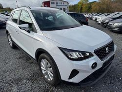 Weiß Gebraucht 2024 Seat Arona Style SUV | 18.980 € (Guter Preis)