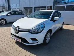 Weiß Gebraucht 2019 Renault Clio Van / Kleinbus | 7.100 €