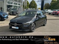Schwarz Gebraucht 2024 Mercedes B200 Progressive Van / Kleinbus | 34.630 € (Etwas zu teuer)