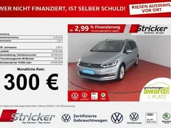 Silber (oyster silver metallic) Gebraucht 2024 VW Touran Highline Van / Kleinbus | 33.819 € (Fairer Preis)