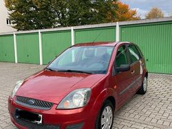 Rot Gebraucht 2007 Ford Fiesta Fun X Kleinwagen | 4.900 € (Etwas zu teuer)