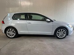 Weiß Gebraucht 2018 VW Golf VII Trendline Kleinwagen | 5.999 € (Guter Preis)