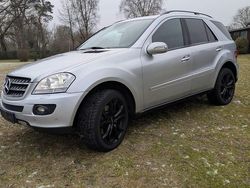 Silber Gebraucht 2007 Mercedes ML420 SUV | 8.499 €