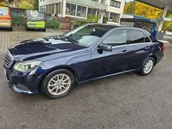 Blau Gebraucht 2016 Mercedes E300 Elegance Limousine | 16.000 € (Fairer Preis)