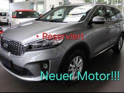 Grau Gebraucht 2020 Kia Sorento Vision SUV | 27.900 €