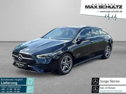 Metalliclack kosmosschwarz (metallic) Gebraucht 2023 Mercedes CLA200 Shooting Brake AMG line Kombi | 34.980 € (Etwas zu teuer)