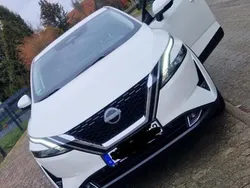 Weiß Gebraucht 2023 Nissan Qashqai N-Connecta SUV | 27.500 € (Teuer)