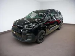 Perlaneraschwarz Gebraucht 2024 Citroën Berlingo Van / Kleinbus | 29.990 € (Teuer)