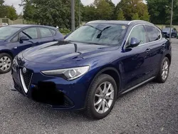 Blau Gebraucht 2019 Alfa Romeo Stelvio Lusso SUV | 22.990 € (Fairer Preis)