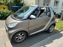 Grau Gebraucht 2011 Smart ForTwo Cabrio Cabrio | 5.500 € (Fairer Preis)