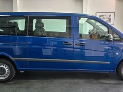 Blau Gebraucht 2011 Mercedes Vito Van / Kleinbus | 10.900 € (Teuer)
