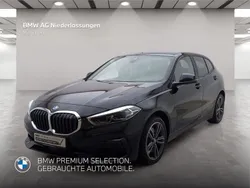 Schwarz Gebraucht 2022 BMW 120 Comfort Edition Kleinwagen | 29.880 € (Fairer Preis)