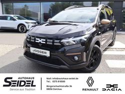 Schwarz Gebraucht 2024 Dacia Jogger Extreme Van / Kleinbus | 23.987 € (Etwas zu teuer)