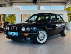 Blau Gebraucht 1989 BMW 320 Limousine | 17.995 €