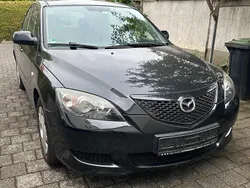 Schwarz Gebraucht 2004 Mazda 3 Kleinwagen | 1.150 €