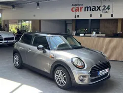 Grau Gebraucht 2017 Mini Cooper Kleinwagen | 11.970 € (Guter Preis)