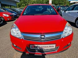 Rot Gebraucht 2009 Opel Astra Selection Limousine | 1.750 € (Fairer Preis)