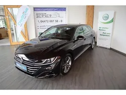 Deep black perleffekt (metallic) Gebraucht 2021 VW Arteon R-line Kombi | 36.878 € (Etwas zu teuer)