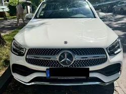 Weiß Gebraucht 2021 Mercedes GLC200 SUV | 35.999 € (Fairer Preis)