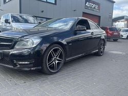 Schwarz unilack Gebraucht 2012 Mercedes C350 Coupé | 11.700 € (Guter Preis)