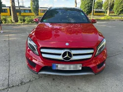 Rot Gebraucht 2014 Mercedes GLA220 AMG line SUV | 22.000 € (Etwas zu teuer)