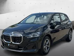 Schwarz Gebraucht 2024 BMW 218 Luxury Line Kombi | 30.900 € (Guter Preis)