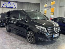 Obsidianschwarz Gebraucht 2015 Mercedes V250 Van / Kleinbus | 35.900 € (Fairer Preis)