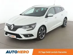 Weiß Gebraucht 2020 Renault Mégane IV Bose Edition Limousine | 18.590 € (Fairer Preis)