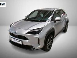 Silber Gebraucht 2022 Toyota Yaris Cross SUV | 25.290 € (Fairer Preis)