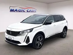 Lack weiss perlglänzend/metallic (metallic) Gebraucht 2022 Peugeot 5008 GT Van / Kleinbus | 33.790 € (Fairer Preis)