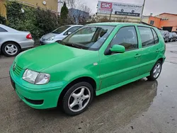 Grün Gebraucht 2000 VW Polo Comfortline Limousine | 1.500 € (Fairer Preis)