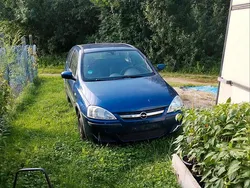 Blau Gebraucht 2004 Opel Corsa Kleinwagen | 500 € (Superpreis)