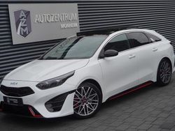 Weiss Gebraucht 2022 Kia ProCeed Kleinwagen | 29.990 € (Etwas zu teuer)