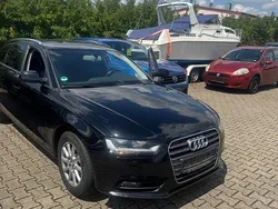 Schwarz Gebraucht 2015 Audi A4 Attraction Kombi | 7.999 € (Superpreis)