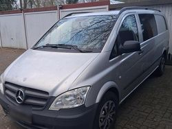 Silber Gebraucht 2012 Mercedes Vito Van / Kleinbus | 8.000 €