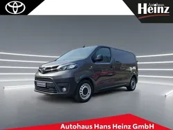 Basaltgrau metallic Gebraucht 2021 Toyota Proace Comfort Van | 21.990 € (Teuer)