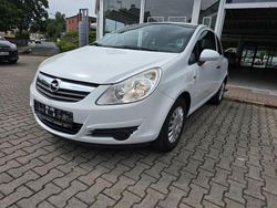 Weiß Gebraucht 2010 Opel Corsa Kleinwagen | 1.800 € (Fairer Preis)