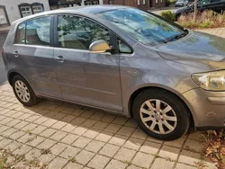 Grau Gebraucht 2005 VW Golf Plus Cross Van / Kleinbus | 1.999 € (Guter Preis)