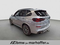 Schwarz (carbonschwarz) Gebraucht 2025 BMW X5 Comfort Edition SUV | 89.900 € (Guter Preis)