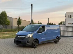Blau Gebraucht 2016 Opel Vivaro Van | 5.999 €