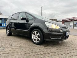 Schwarz Gebraucht 2007 Ford S-MAX Ambiente Van / Kleinbus | 1.899 €