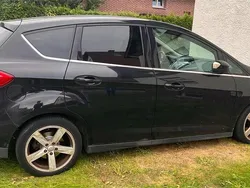 Schwarz Gebraucht 2011 Ford C-MAX Van / Kleinbus | 2.700 €