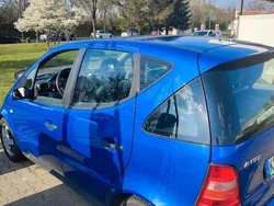 Blau Gebraucht 2000 Mercedes A190 Limousine | 425 € (Superpreis)