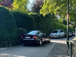 Blau Gebraucht 2002 Mercedes C200 Avantgarde Limousine | 5.200 €