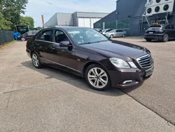 Braun Gebraucht 2009 Mercedes E250 Limousine | 10.100 € (Fairer Preis)