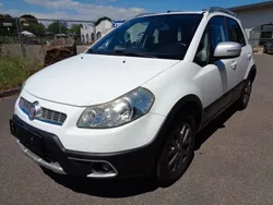 Weiß Gebraucht 2014 Fiat Sedici Easy SUV | 4.800 € (Fairer Preis)